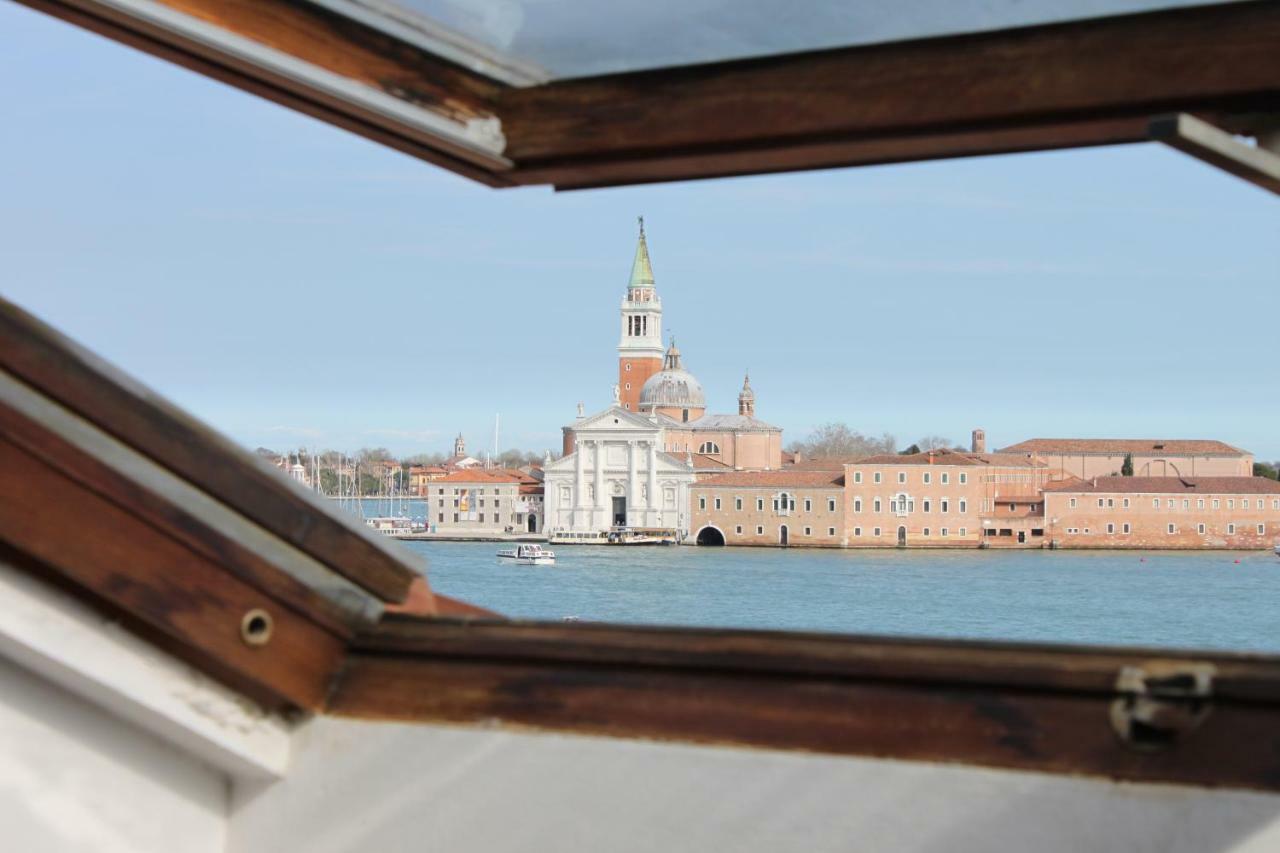 Mimi'S Loft Apartment Venesia Bagian luar foto